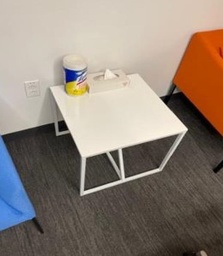 [#00-20] Square White Table